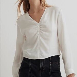 NWT Madewell pale white V-neck ruched top